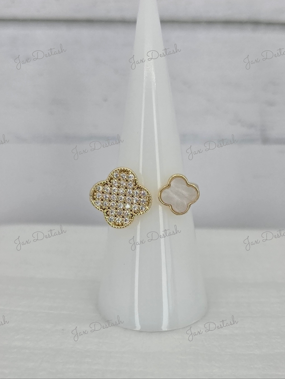 Gold Tone Double Clover Mother-of-Pearl Ring with Clear Stones RG028